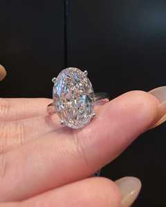 แหวนหมั้นเพชรทรงรี 5 กะรัต เพชรเพาะเลี้ยงในห้องปฏิบัติการ ทองคำขาว 14K รับรองโดย IGI - Product Image 2