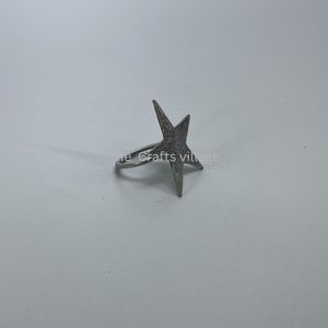 Anillo de Servilleta de Metal con Forma de Estrella Moderna, Elegante Accesorio de Decoración de Mesa, Porta Servilletas para Decoración de Mesa en Cenas, Bodas y Fiestas - Product Image 2