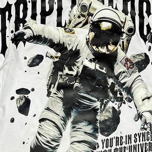 T-shirt en coton 230 g/m² pour homme, avec motif graphique de designer, coupe oversize, épais, style streetwear, effet vieilli et coupe carrée, fabriqué par un fabricant de t-shirts. - Product Image 6