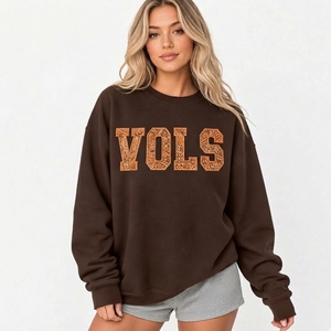 Customize Pink Oversized Crewneck <b>Sweatshirt</b> With Embroidered Vols Letter Design Drop Shoulder And <b>Long</b> Sleeves Crewneck - Product Image 2