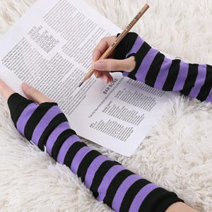 Mangas de compresión negras y moradas de punto para mujer, para ciclismo, con tela que absorbe la humedad, para atletas. - Product Image 6