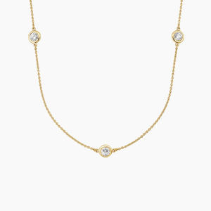 Collar de cadena con eslabones y diamantes redondos engastados en bisel - Product Image 1