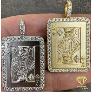 Pendentif Carte de Jeu 'Iced Out King' avec Diamant de Laboratoire, en Argent Sterling 925, Design de Carte à Jouer de Luxe, Bijoux Hip Hop Unisexe - Product Image 1
