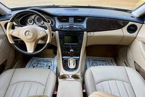 Mercedes-Benz CLS550 d'occasion de <span class=keywords><strong>2009</strong></span>, sans réserve, V8 5,5 litres, Pack Premium 1, provenance Californie, non modifiée - Product Image 2