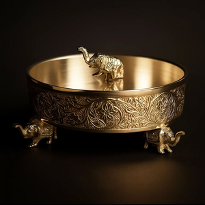 Charrette à chameaux antique finition bronze avec figurine de conducteur traditionnelle, disponible à prix de gros. - Product Image 4