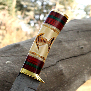 Cuchillo Bowie de Caza de Grado Industrial Galway Grove, para Deportes al Aire Libre, Hecho a Mano, de Acero Inoxidable con Borde Dentado |   Decoración Grabada - Product Image 6