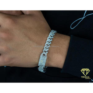 Bracelet cubain unisexe en moissanite et diamant en argent sterling 925 avec maillons entrelacés entièrement sertis et fermoir boîte imposant - Product Image 4