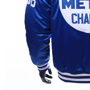 Nouvelle veste universitaire en satin imperméable pour femmes et hommes, style mode hiver, sur mesure, vente en gros, grandes tailles, avec logo brodé - Product Image 3