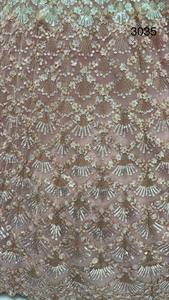 Robe de demoiselle d'honneur élégante rose à paillettes avec haut court perlé et jupe longue 3035 - Product Image 5