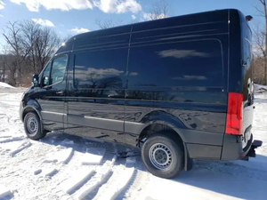 Ventes de véhicules Mercedes-Benz Sprinter Bus <span class=keywords><strong>2500</strong></span> d'occasion en excellent état pour 2024 et 2025 - Product Image 4