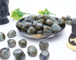 Pierres Roulées Naturelles de Labradorite 18-25mm, Gemmes Polies pour la Fabrication de Bijoux, Artisanat, Décoration Intérieure, Feng Shui, Usage Religieux, Vente en Gros - Product Image 3