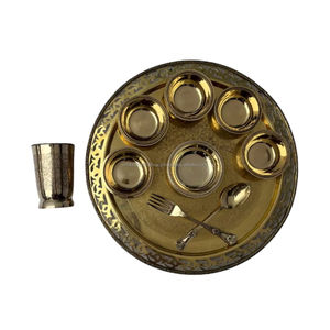 ชุดอาหารค่ำทองเหลืองลายคลาสสิคแบบราชวงศ์ 10 ชิ้น ทรงกลม สำหรับใช้ในบ้านและร้านอาหาร สไตล์อินเดีย - Product Image 4