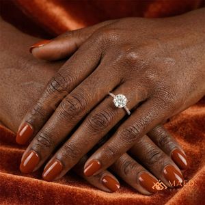 Bague en or rose pour femme, diamant rond, moissanite solitaire, bijoux de fiançailles, cadeau pour elle, USA - Product Image 4
