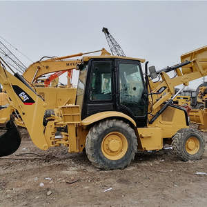 Chargeuse-pelleteuse Caterpillar Cat 420F d'occasion avec godet frontal et godet de terrassement arrière pour travaux de construction en Autriche - Product Image 4