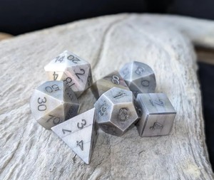Juego de Dados de Hueso, Cubos Numerados Clásicos, Ecológicos, de Alta Calidad, Acabado Liso, Duraderos, Hechos a Mano, para Juegos de Mesa - Product Image 6