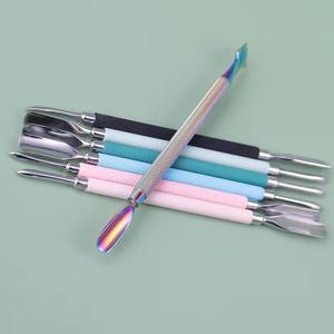 ที่ดันหนังกำพร้าเล็บสแตนเลสสตีลแบบมืออาชีพ พร้อมโลโก้ OEM ตามสั่ง - Product Image 2