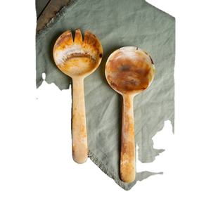 Servidor de Ensaladas de Resina Hecho a Mano, Colorido y Elegante, Accesorio de Mesa para Servir, Regalos y Decoración de Cocina - Product Image 1