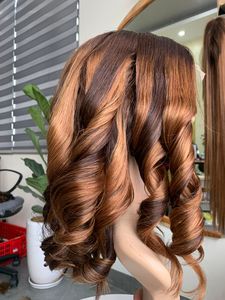 Extensiones de Cabello Remy Virgen de Alta Calidad, Precio de Fábrica, Ondulado y Voluminoso, Doble Trama a Máquina, Grado Superior Vietnamita - Product Image 4