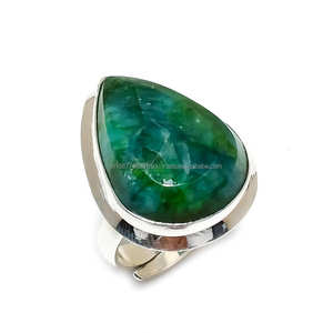 Anillo delicado minimalista de Plata de Ley 925, anillo de piedra de nacimiento de diciembre con Esmeralda verde natural, elegantes regalos finos para ella - Product Image 1