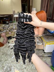 Cheveux vietnamiens crus Extensions de cheveux non transformés Expédition rapide Paquets de cheveux humains bouclés birmans vierges à cuticule alignée - Product Image 5