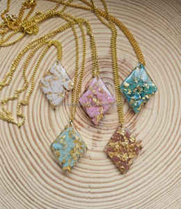 Precious Jewelry Necklace <b>Resin</b> Necklace Geometric Trends Spring Fashion Statement <b>Jewellery</b> for Weddings and Parties - Product Image 1