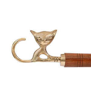 Cuchara de madera larga con acabado en nogal y mango de latón brillante con diseño de gato, hecha a mano, elegante, ayuda para el calzado y accesorio para el cuidado de los zapatos - Product Image 5