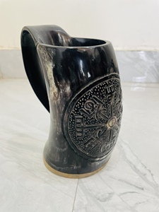 แก้วเบียร์ทำมือจากเขาควายขัดเงา ลายโลโก้ออดิน แกะสลักด้วยมือ ของแท้ ดีไซน์โบราณ ราคาถูก ที่นี่ ขายดีอันดับต้นๆ - Product Image 5