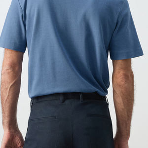 Camiseta de Cuello Redondo para Hombre, Diseño Clásico de Color Sólido, Prenda Esencial para el Día a Día, Algodón Suave, Diseño Elegante, Ropa Casual con Logotipo, Alta Calidad - Product Image 6