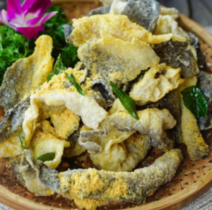 Peau de saumon croustillante séchée, snacks frits au jaune d'œuf salé - Sac en vrac du Vietnam de EXPAD - Product Image 4