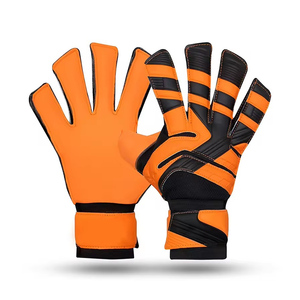 Guantes de Portero Naranja y Negro con Palma de Látex de Alto Agarre, Equipo de Entrenamiento de Fútbol, Guantes con Protección para los Dedos, Fabricante de Pakistán - Product Image 6