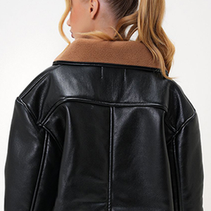 Blouson bomber en faux daim pour femme avec col et poignets en fourrure, manteau court d'hiver épais et coupe-vent pour femme - Product Image 2