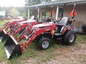 Tracteur Premium Solis 90HP avec chargeur arrière 4x4, équipement agricole et de construction, chargeur agricole efficace pour les tâches lourdes - Product Image 3