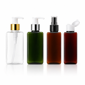 Botella con tapa abatible transparente para cosméticos, botella con bomba pulverizadora verde ámbar, envase cuadrado de plástico PET de 100 ml para cuidado de la piel, de fábrica en Vietnam. - Product Image 3
