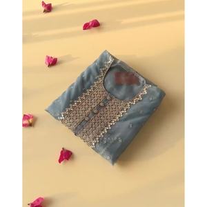 ผ้าโปร่งบางสำหรับนักออกแบบมีการปักลายพื้นด้านบนด้วยสีเทา - Product Image 3