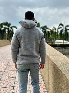 เสื้อฮู้ดขนเฟลซเชอร์ปาสำหรับผู้หญิงฤดูหนาว แบบมีซิปครึ่งตัว  รับผลิตตามแบบ OEM พร้อมโลโก้  เสื้อแจ็คเก็ตขนเฟลซเชอร์ปาสำหรับเล่นกีฬากลางแจ้ง  ขายส่งแบบ unisex - Product Image 2