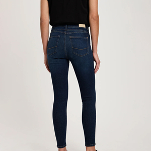 Jeans de Mujer, Lavados, de Algodón, Corte Ajustado, con Logotipo Personalizado, Cintura Alta, Elásticos, con Botones, Pantalones de Mezclilla Personalizados - Product Image 2