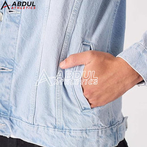 Veste d'hiver en jean tendance pour homme, intérieur doux et chaud, streetwear élégant, parfaite pour les tenues de jour. - Product Image 5