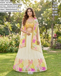 Lehenga Choli Largo hasta el Suelo, Elegante y Festivo para Fiestas de Invierno, Color Rosa Bandhani, en Seda Muselina para Mujer, para Bodas y Ocasiones Especiales - Product Image 2