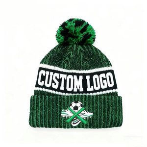 Bonnet ajustable personnalisé avec pompon, unisexe, pour adulte, motif football brodé, tricoté, chaud, idéal pour l'hiver et les voyages - Product Image 4