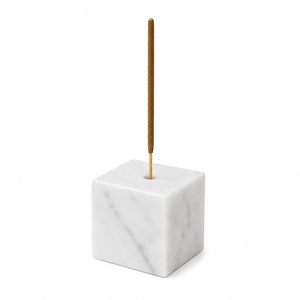 Porte-encens minimaliste en marbre blanc, brûleur d'agarbatti carré en pierre, accessoire de décoration de table moderne - Product Image 4