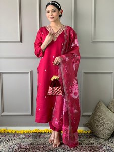 Women Embroidered <b>Red</b> <b>Silk</b> Salwar Kameez Set with Floral Dupatta Traditional Ethnic Wear for Wedding Occasion - Product Image 2