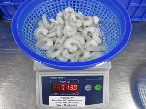 Camarones Vannamei Crudos de Grado Premium para Exportación, Sin Cola, Congelados IQF, Mariscos Congelados - Product Image 2
