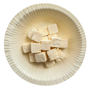 Disponible en OEM - Cubes de yaourt lyophilisé naturel saveur mangue - Snack probiotique - Paquet de 10g - Product Image 3