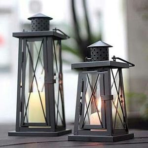 Durable metal candle lantern with strong handle easy to carry for outdoor activities and <b>emergency</b> <b>lighting</b> purposes - Product Image 2