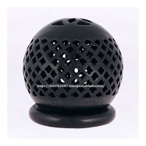 Soporte de vela de piedra negra Jali tallado a mano para regalos de Diwali y uso doméstico listo para enviar - Product Image 2