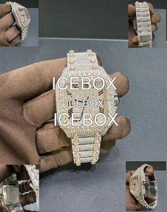 Montre Moissanite Carrée Sertie de Pierres avec Cadran en Verre, Bracelet en Acier Inoxydable avec Fermoir Moissanite, Résistance à l'Eau 10 Bar, Style Hip Hop - Product Image 5