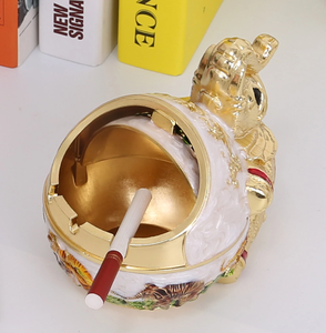 Cendrier octogonal élégant en argent avec une base en cristal blanc étincelant, disponible à prix de gros. - Product Image 6