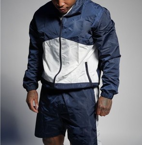 ชุดเซ็ตเสื้อผ้าสตรีทแวร์ฤดูร้อนขายส่ง กางเกงขาสั้นไนลอน ชุดวอร์มกันลม แขนยาว ชุดสตรีทแวร์ไนลอน พร้อมลายพิมพ์แบบซับลิเมชั่น - Product Image 5