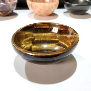 Bols en cristal disponibles en plusieurs tailles, de 2,5 pouces à 12 pouces, pour la décoration intérieure, les pratiques spirituelles et les cadeaux. - Product Image 3
