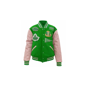 Chaqueta Varsity Verde AKA 1908 con Mangas de Cuero y Crema de Lana, Parche con Cuentas, Bordado Chenille, Chaquetas Varsity con Logotipo Personalizado - Product Image 6